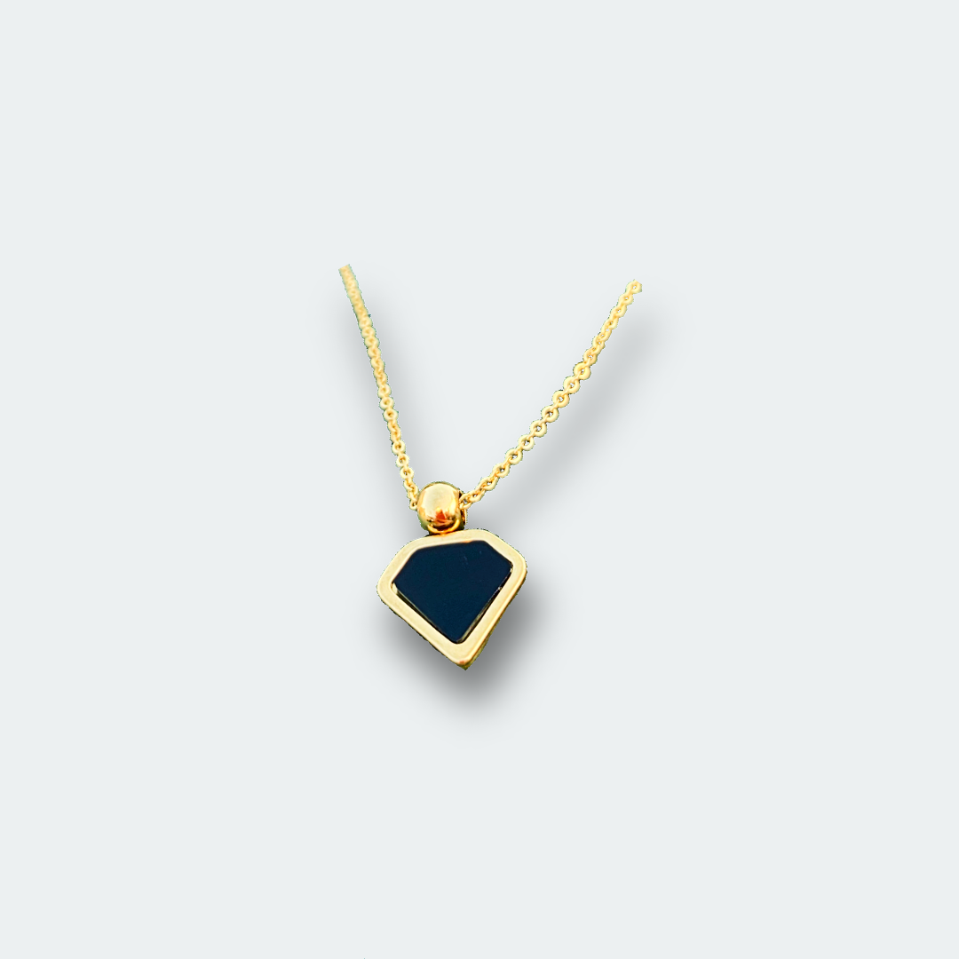 Le Noir Necklace